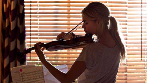 Rachael Taylor (Heidi) arrives in Mildura with a violin and a secret.