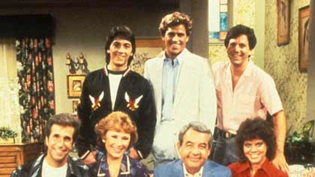 Happy Days ... Tom Bosley with his fellow cast members.