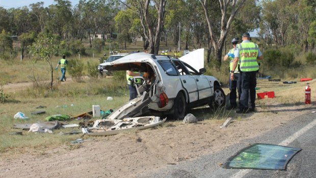 The wreckage on the side of the New England Highway at Glen Aplin. Photo: Ella Archibald-Binge, Warwick Daily News.
