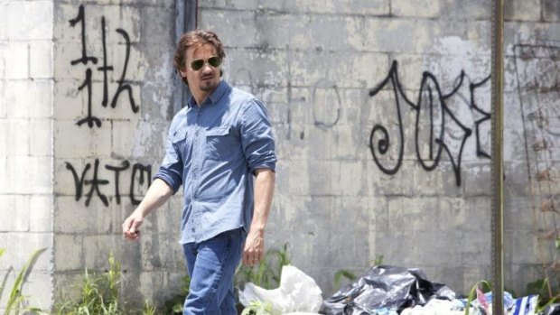 On the wall: Jeremy Renner as  journalist Gary Webb in  a scene from <i>Kill the Messenger</i>.