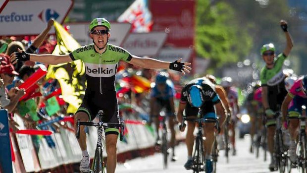 Bauke Mollema celebrates winning Stage 17.