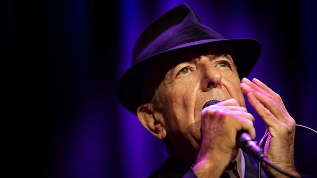 Leonard Cohen 'seemed to thrive on this paradox of distance and intimacy'.