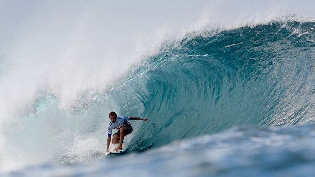 No second chance ... Byron Bay's Kieren Perrow tucks into a barrel at Pipeline at the weekend.