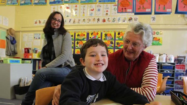Old students and new ... Gwen Murdoch with grandson Jack May, 7, and aunt Kate at Neutral Bay Public School, which is undergoing a technology revolution.