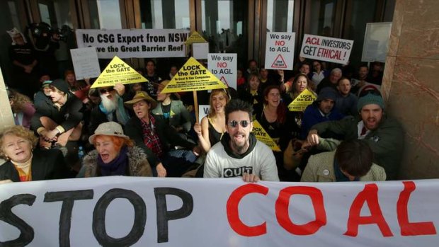 Warning on new regulations: a protest against coal seam gas.
