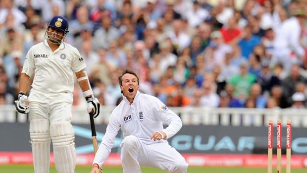 Sachin Tendulkar was the only Indian top order batsman to offer resistance before he was unlucky to be run out by Graeme Swann.