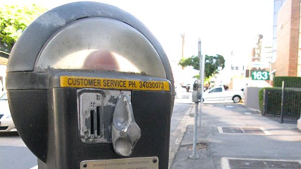 Hundreds of parking meters are to be introduced to suburbs in south Brisbane.