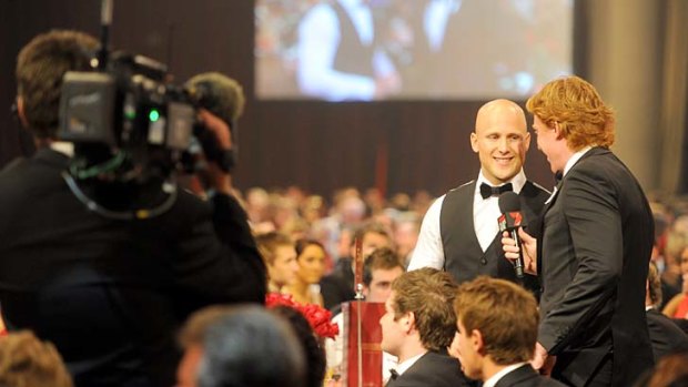 Gary Ablett is interviewed by former teammate Cameron Ling during the count.