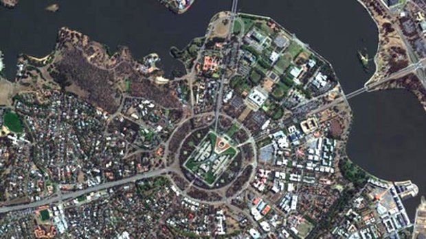 DigitalGlobe 2015/ WorldView-3 satellite, 30 cm resolution imagery