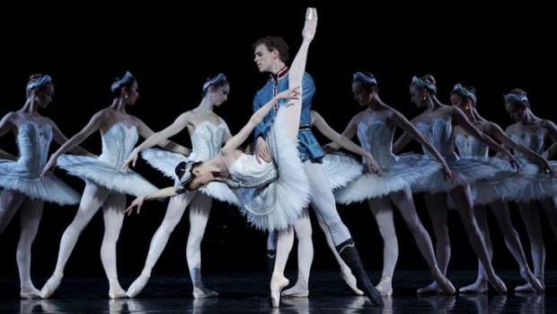 Amber Scott and Adam Bull in the Australian Ballet's production of?Stephen Baynes'?<i>Swan Lake</i>.