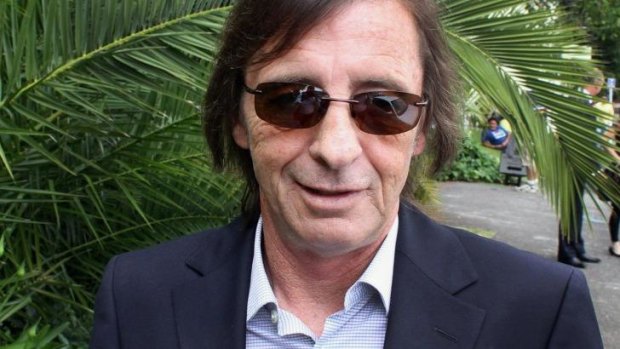 Phil Rudd pictured outside court in 2010 in Tauranga following a conviction for cannabis possession. 