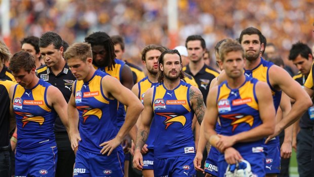  West Coast Eagles 30-year gala ball cancelled because of poor sales.