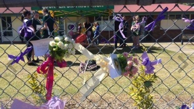 Tributes are being left in the Lockyer Valley in honour of Jayde Kendall.