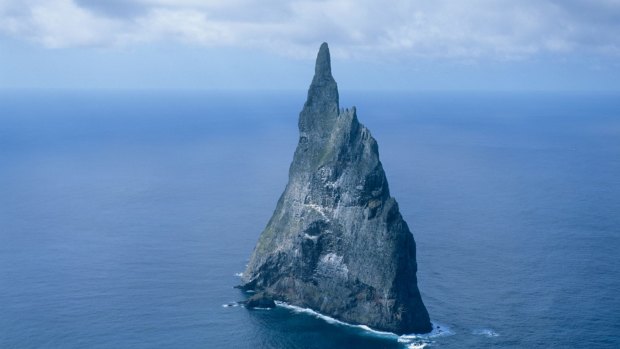 Ball's Pyramid, 551 metre high Seabird nesting Island, Lord Howe Island.