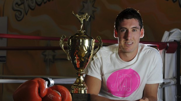 Canberra kickboxer Chris Giorgioni raised more than $6000 to support Gold Coast woman Jaime Wild, who is battling Motor Neurone Disease.