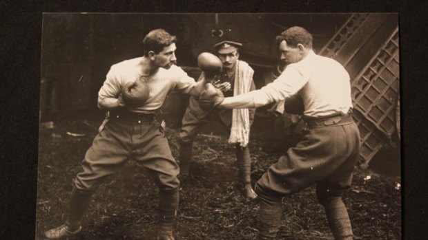 Australian diggers boxing.