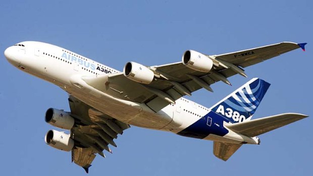 Airbus insists its A380 superjumbos are still safe to fly, despite cracks being found in the wings of the world's largest passenger aircraft.