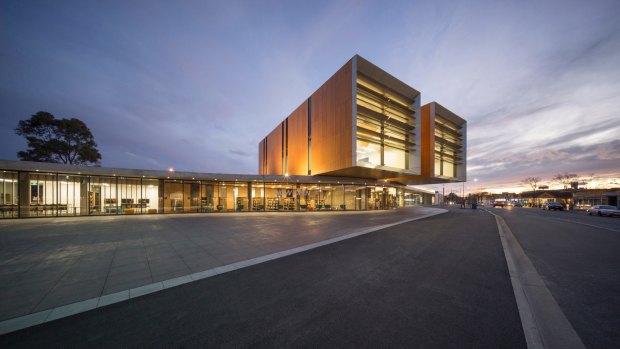 The new Frank Bartlett Library and Service Centre in Moe's town centre was designed by FJMT Architects.