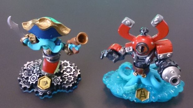 Skylanders: Swap Force will allow players to combine the top and bottom halves of some figures to create unusual combinations.