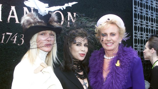 Socialite Amanda Nankervis, Elizabeth Fox-Banos and Lady Sonia McMahon during Melbourne Cup 2002.