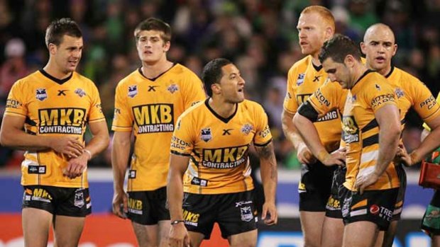 Tigers' Benji Marshall, centre, yells at his teammates during his side's semi-final against Canberra Raiders.