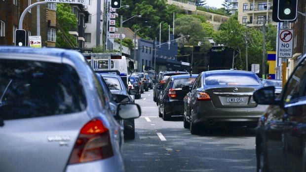 Traffic jam in Rushcutters Bay in Sydney. 
-- 
