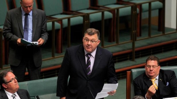 Craig Kelly makes a personal explanation to the House.