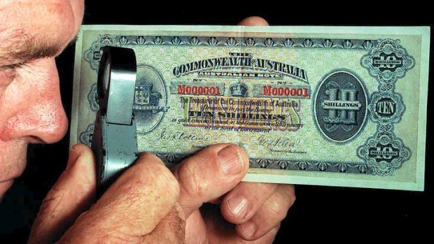 Expert eye: This 1913 10 shilling note is set to be sold for $3.5 million.