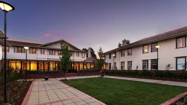 Where history, heritage and elegance meet: Hotel Kurrajong Canberra.