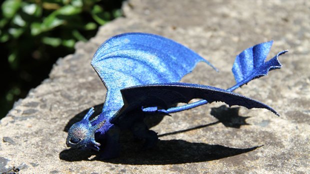 CSIRO in Melbourne has created Sophie her very own titanium dragon, modelled after Toothless from the Dreamworks movie How to Train Your Dragon.
