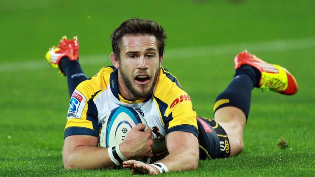 Zack Holmes scores a brilliant solo try for the Brumbies last night.