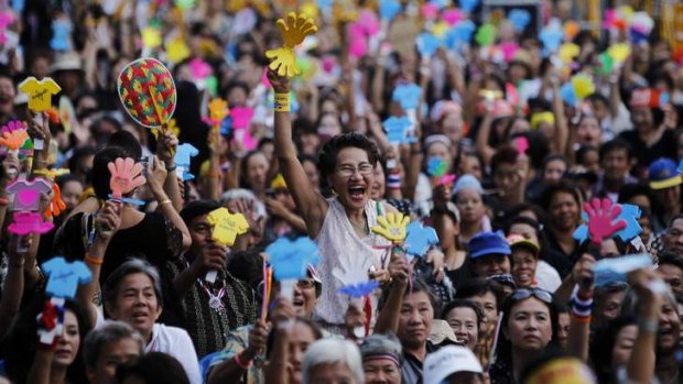 Anti-amnesty protesters in Bangkok at the weekend. Their numbers have not been sufficient to sway the government's plans.