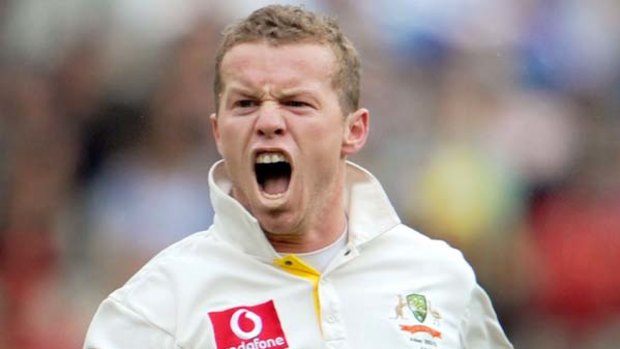Peter Siddle lifted his team with a fine spell on the second morning.