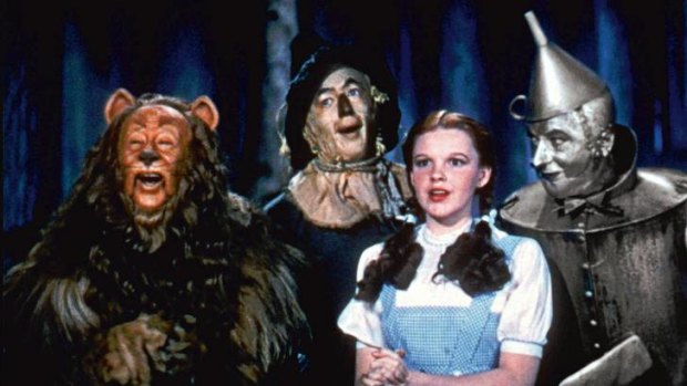 David Halperin sees Judy Garland (as Dorothy with her friends in <i>The Wizard of Oz</i>) as crucial to the ''gay curriculum''.