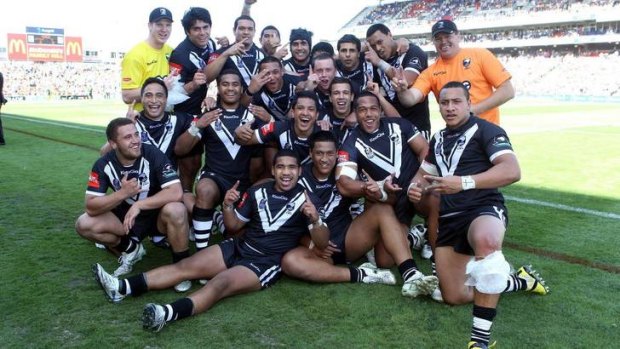 The 2011 Junior Kiwis, containing Raiders player Josh Papalii.