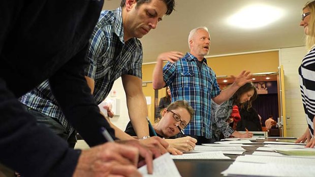 People signing in at the rally in support for the ousted MLC Principal Rosa Storelli.