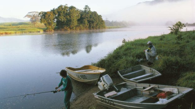 Fishing on the Mossman River.