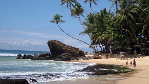 A campaign group has claimed that some Sri Lankan package holidays are 'unethical'.