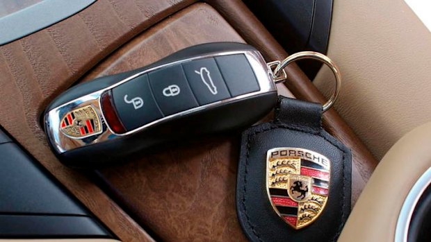 Porsche Panamera S Key.