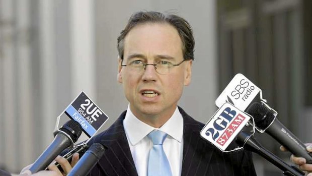 "There has been a terrible tragedy in NSW and nobody should seek to politicise any human tragedy, let alone a bushfire of this scale.": Greg Hunt.