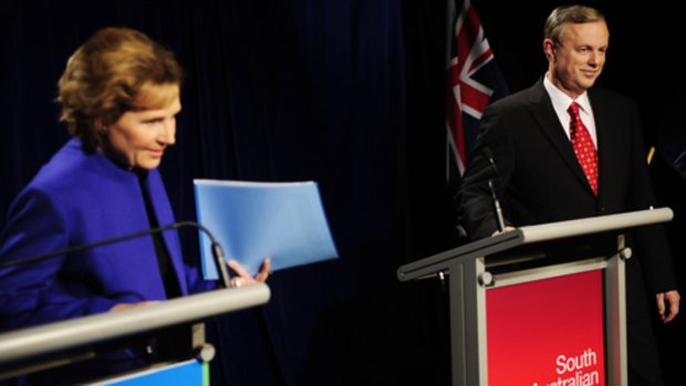 Isobel Redmond and Mike Rann debate in Channel 10's Adelaide studio.