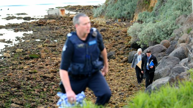 Police search for  human remains on a beach at North Shore near Geelong.