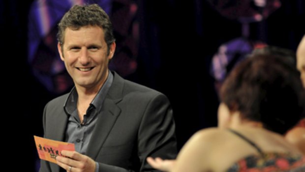 Spicks and Specks host Adam Hills takes his stand-up prowess to new heights in his Mess Around show.