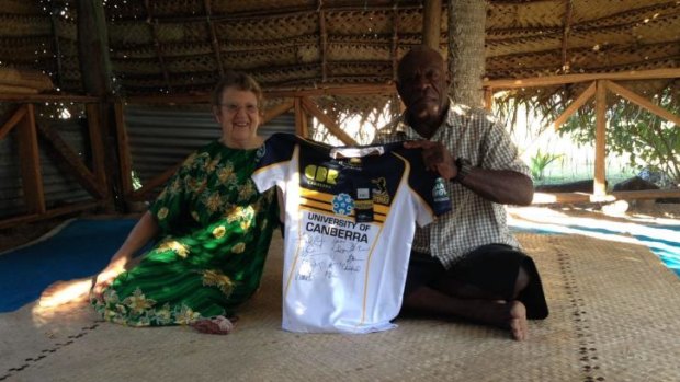 Geraldine (Mereani Ã¢Â?Â? her Fijian name) Triffitt and the Tui Naviti Ã¢Â?Â? Chief of Soso, Naviti Island, Yasawa Islands Fiji. Pic of Chief being presented with a signed Brumbies jersey, donated by Henry Speight.