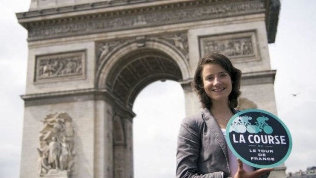 Marianne Vos of the Netherlands poses in front of the Arc de Triomphe this week.