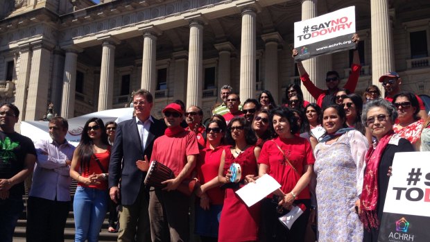 Melbourne's Indian community protest against dowries.