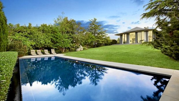 3 Macquarie Road, Toorak, has sold for $16 million in a strong start for the luxury property market.