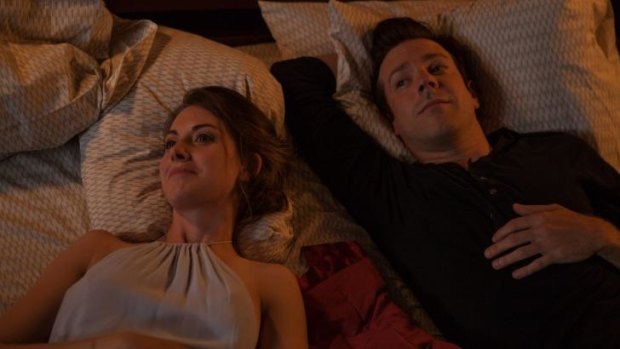 Alison Brie and Jason Sudeikis in <i>Sleeping with Other People</i>.