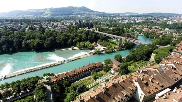 Pretty as a picture: The river Aare and the Gurten hill in the Matten district in Bern, Switzerland.
