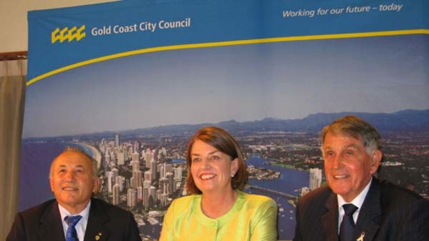 Signing on the dotted line ... Australian Commonwealth Games Association president Sam Coffa, Queensland Premier Anna Bligh and Gold Coast Mayor Ron Clarke.
